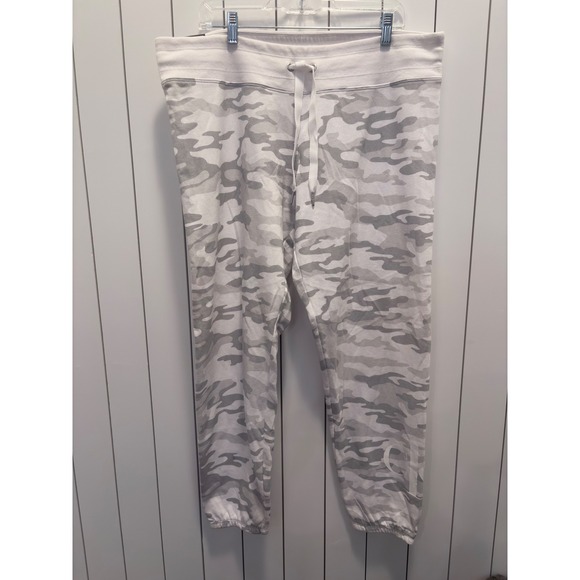 Calvin Klein Pants - Calvin Klein Joggers Womens XL Grey Camo NWT Drawstring Athleisure Streetwear